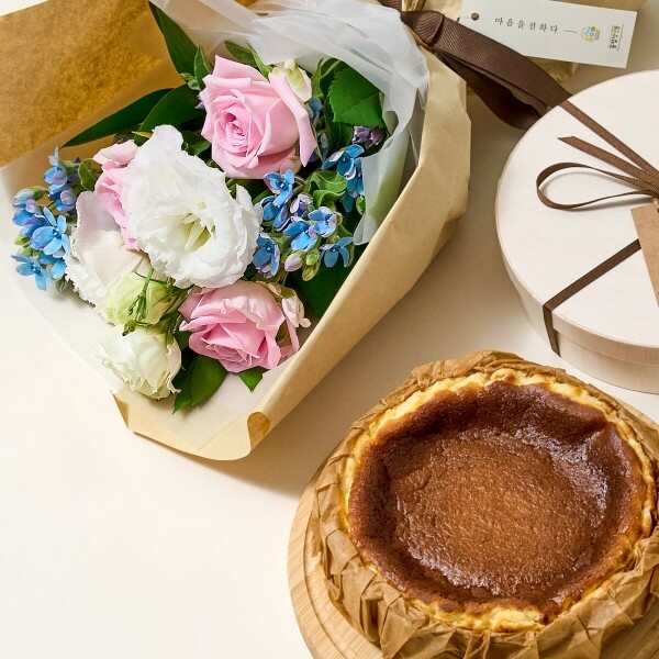 꽃집청년들,디엔타르 치즈케익과 꽃다발