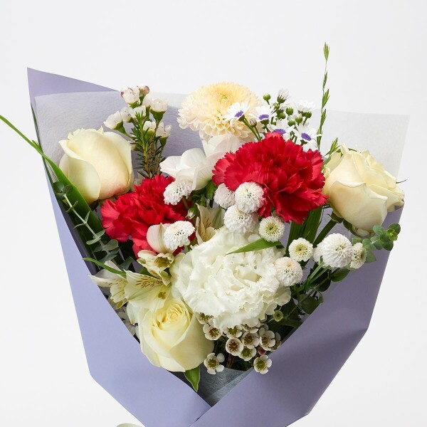 꽃집청년들,화이트데이 계절 꽃다발+페레로로쉐 8구